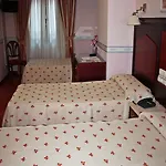 Gasthof Sara By Gaiarooms Salamanca