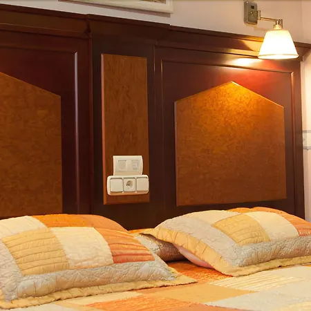 Sara By Gaiarooms サラマンカ