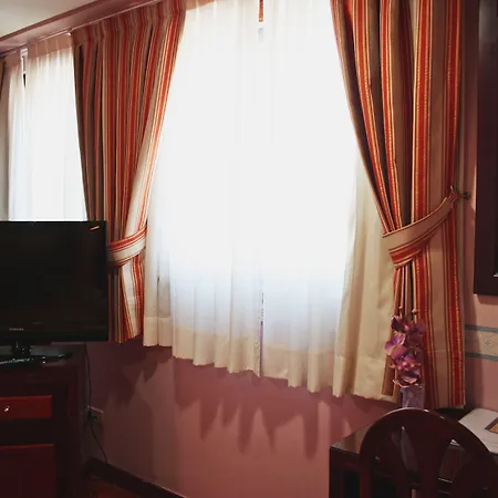 Sara By Gaiarooms 2*