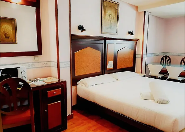 Sara By Gaiarooms 2* 萨拉曼卡