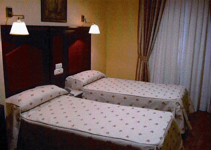 Guest house Sara By Gaiarooms 2*